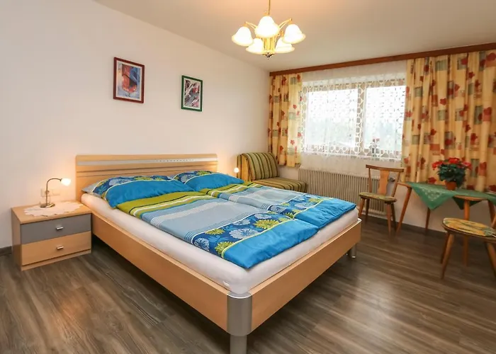 Haus Zehentner شقة